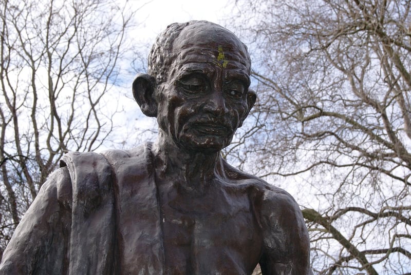 Mahatma Gandhi Statue